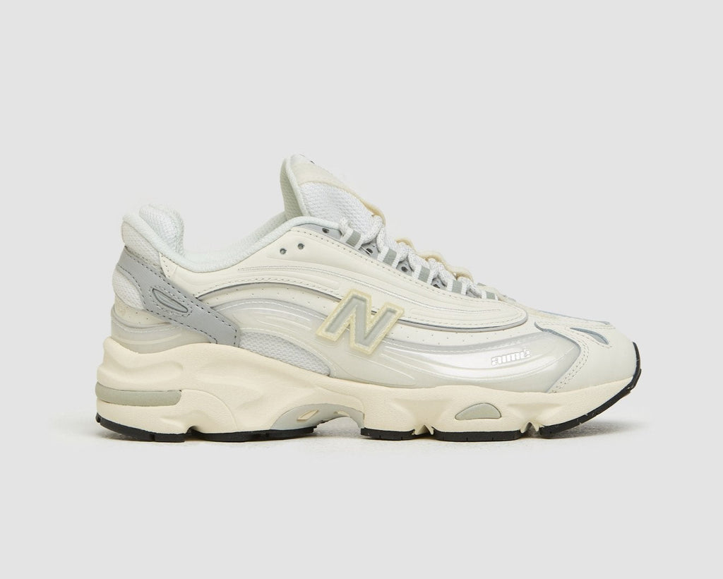 NEW BALANCE 1000 - AIMÉ LEON DORE