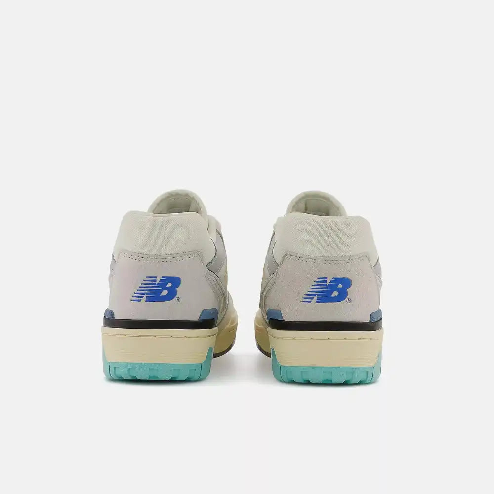 New Balance 550 -  Sea Salt Surf