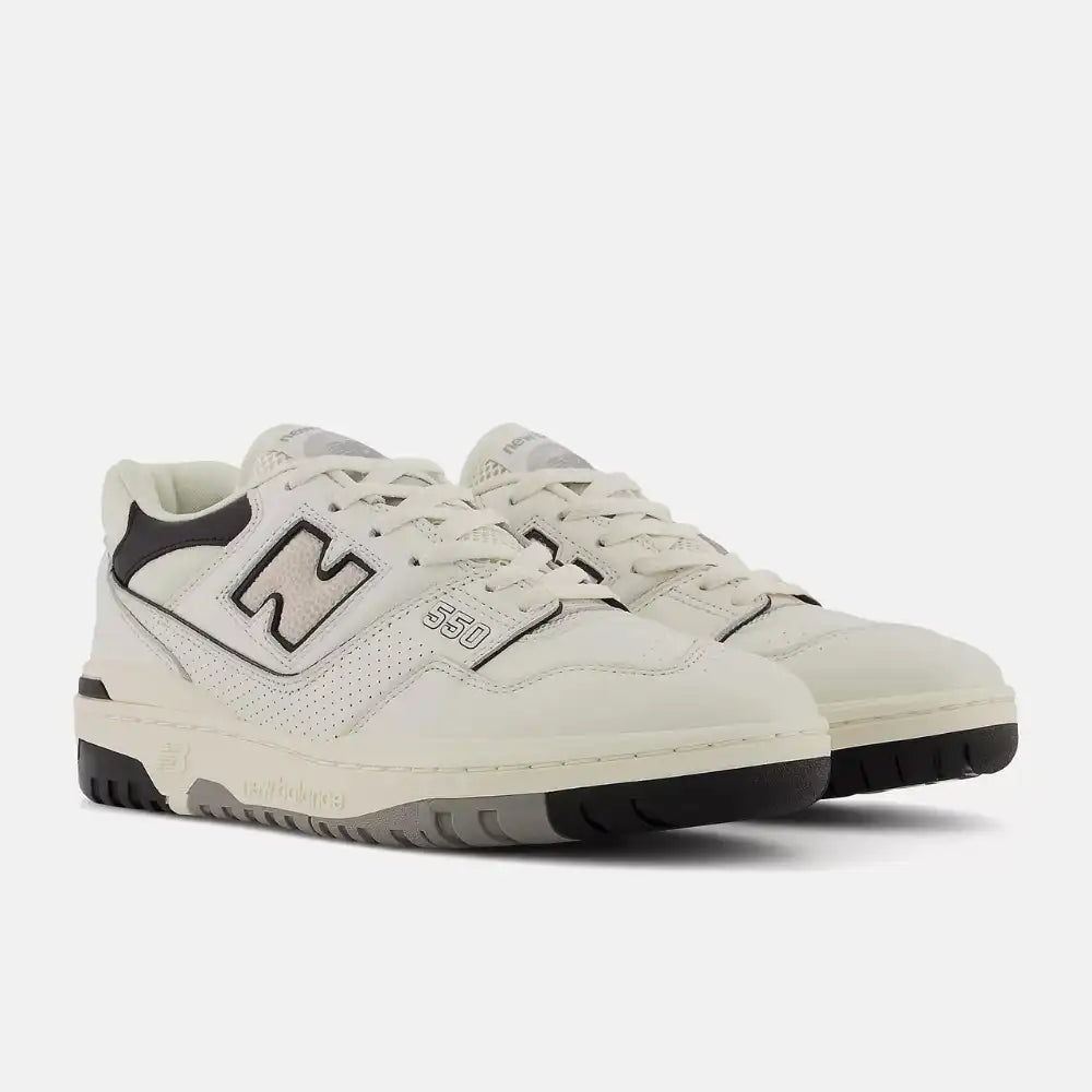 New Balance 550 -  Sea Salt Black