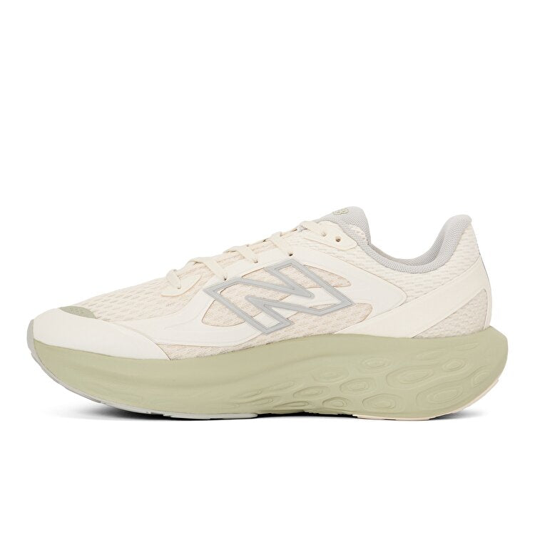 New Balance Fresh Foam Trainer  - Cream
