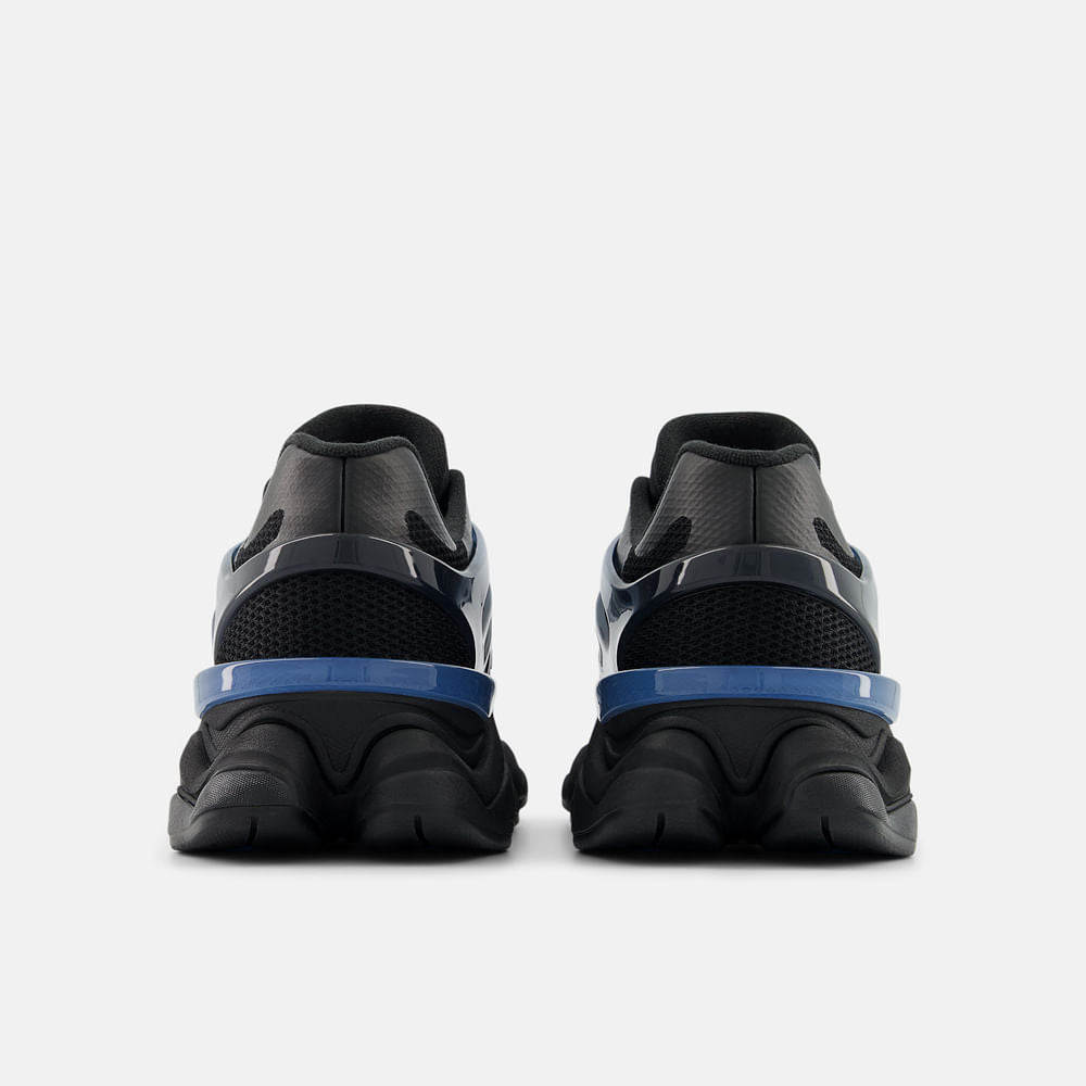NEW BALANCE 9060 - BLACK / BLUE