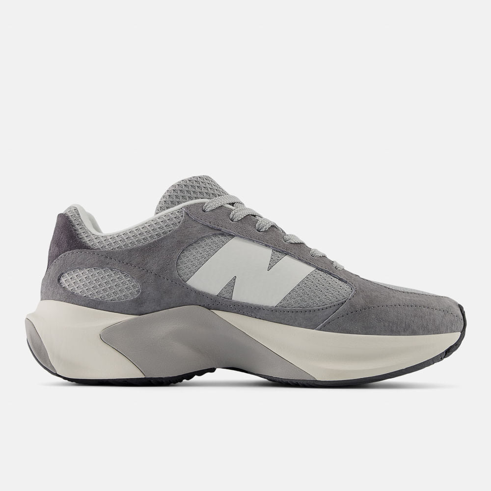 NEW BALANCE 204L - WRPD RUNNER UNISEX SNEAKERS