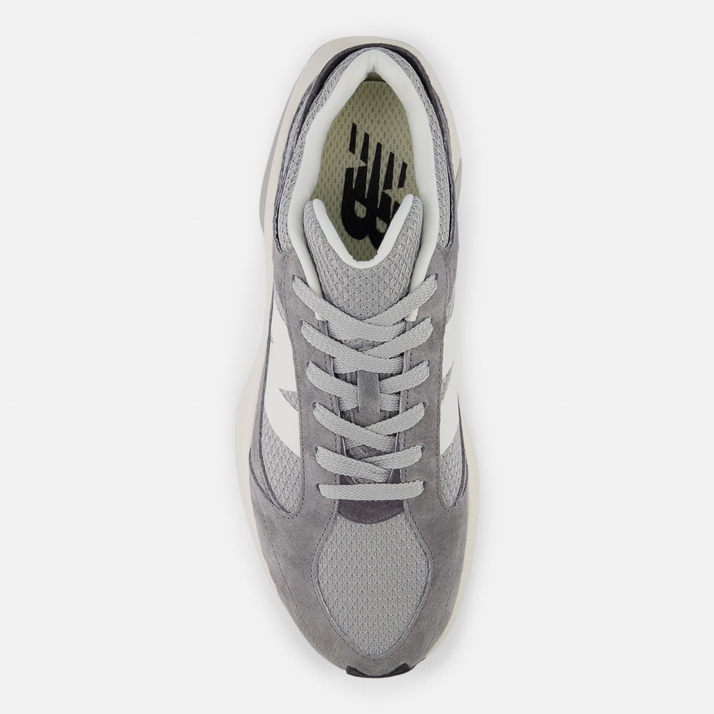 NEW BALANCE 204L - WRPD RUNNER UNISEX SNEAKERS
