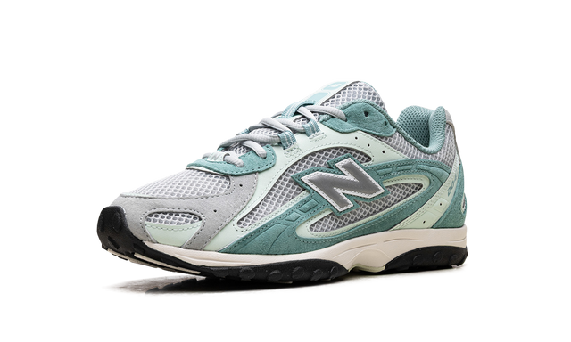NEW BALANCE 204L - KITH - GREEN