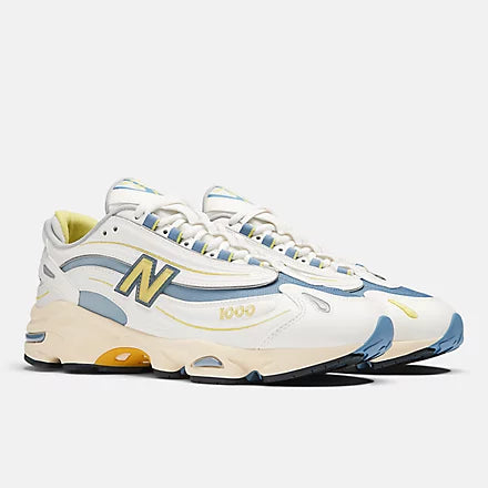 NEW BALANCE 1000 - SEA SALT WITH HERO BLUE