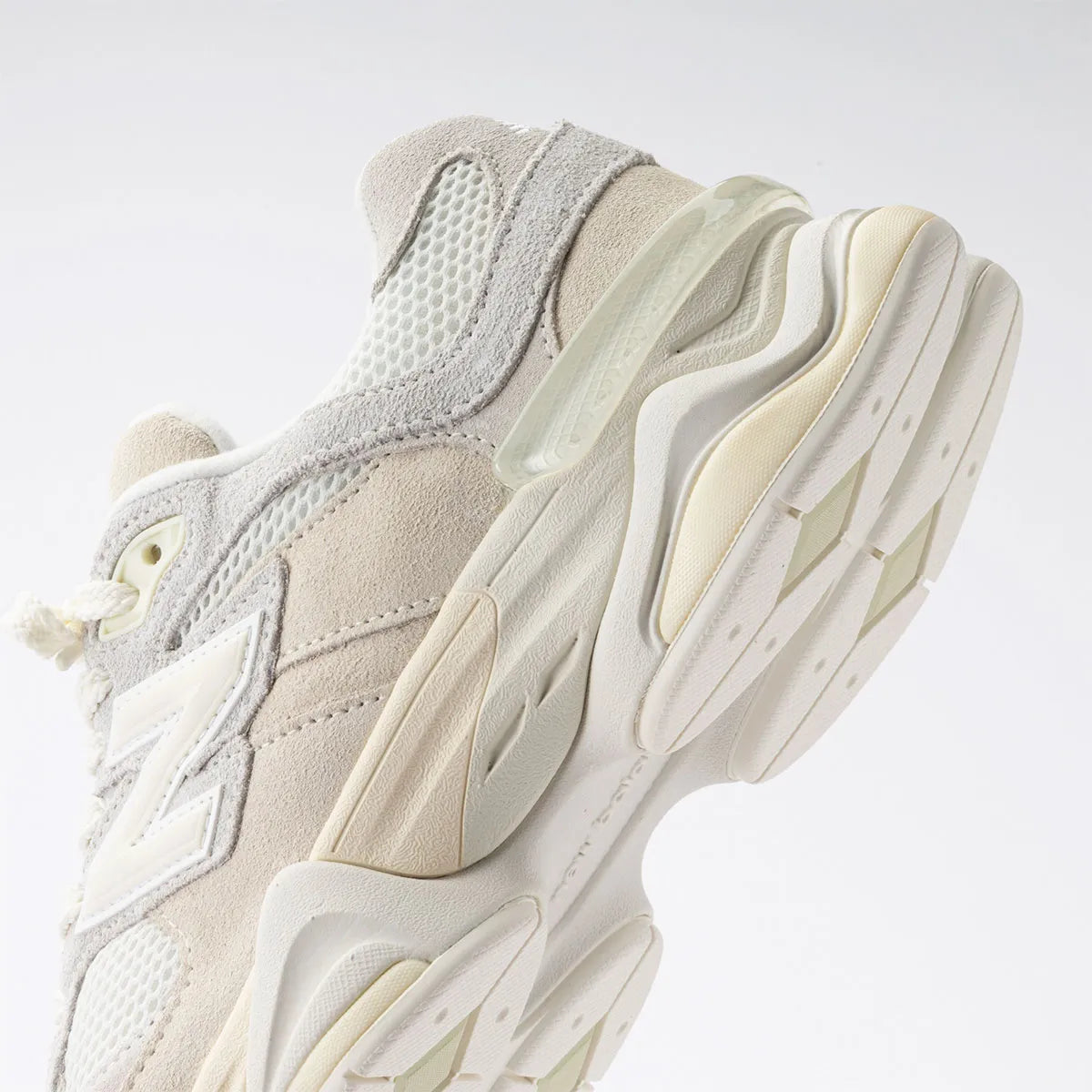 NEW BALANCE 9060 - COPS SOFT “ANGORA” SHADES