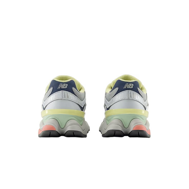 NEW BALANCE 9060 - LIGHT GREY/DEEP OCEAN