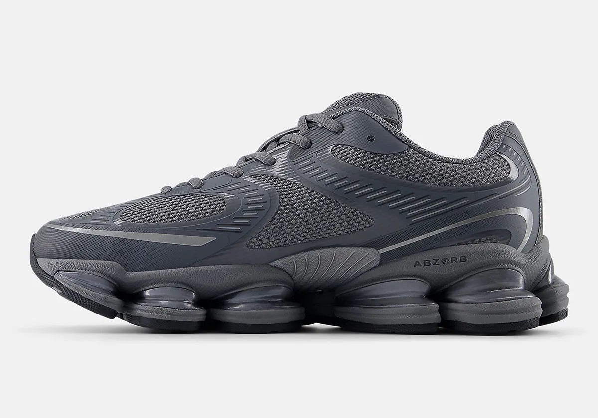 New Balance 2000 Abzorb - All Black