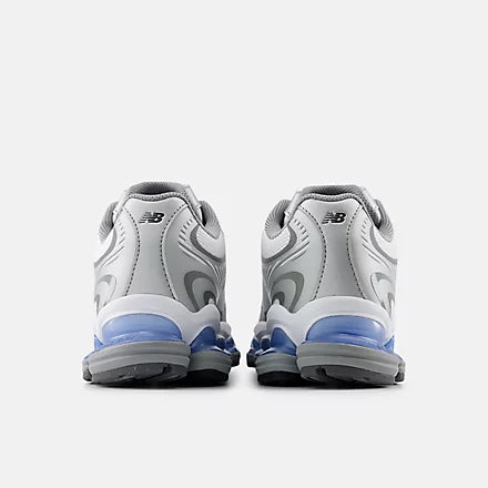 New Balance 2000 Abzorb - White with Silver Metallic and Castlerock
