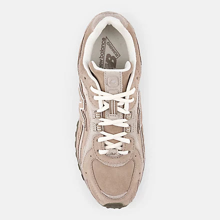 NEW BALANCE 204L  - MUSHROOM WITH ARID STONE