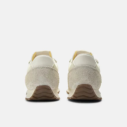 NEW BALANCE 471 ANGORA WITH GARTER SNAKE