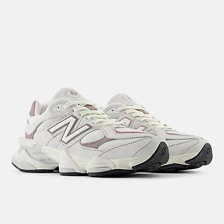 NEW BALANCE 9060 - GREY MATTER WITH ICE WINE
