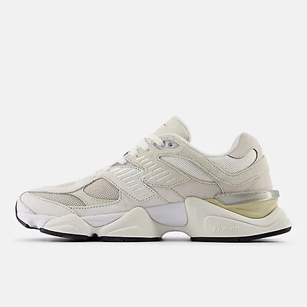NEW BALANCE 9060 - SEA SALT WITH MOONBEAM AND TURTLEDOVE